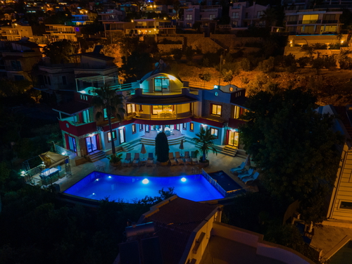  gece  -  Kasım
  | Kalkan Kızıltaş Villa: Deniz Manzaralı Özel Havuzlu Lüks Tatil